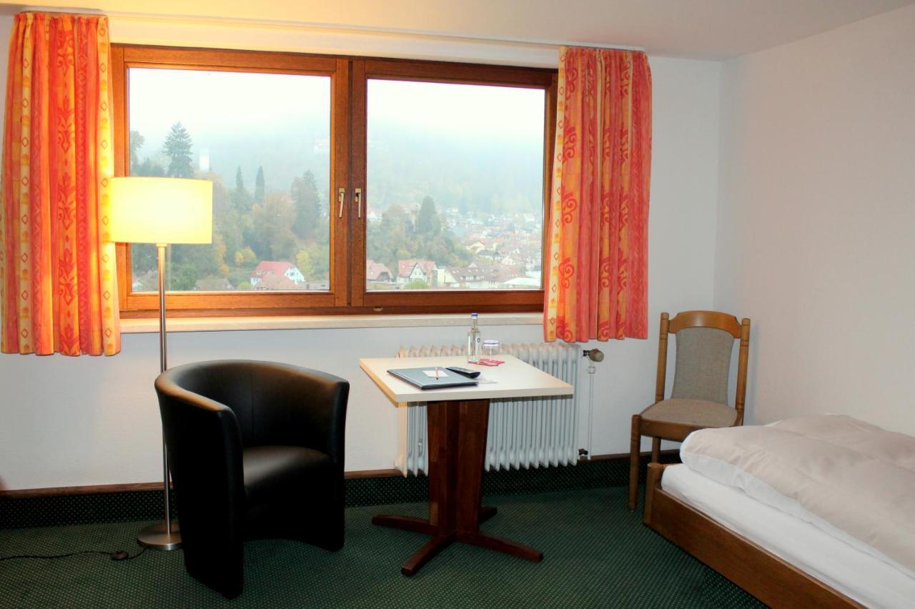 Hotel Am Bad-Wald Bad Liebenzell Extérieur photo
